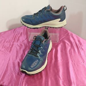 KEEN Women’s Size 9.5 Zionic Waterproof Hiking Shoes 1029035.